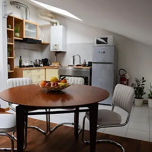 https://le-case-dei-poeti-alloggio-dante.emilia-romagnahotels.net